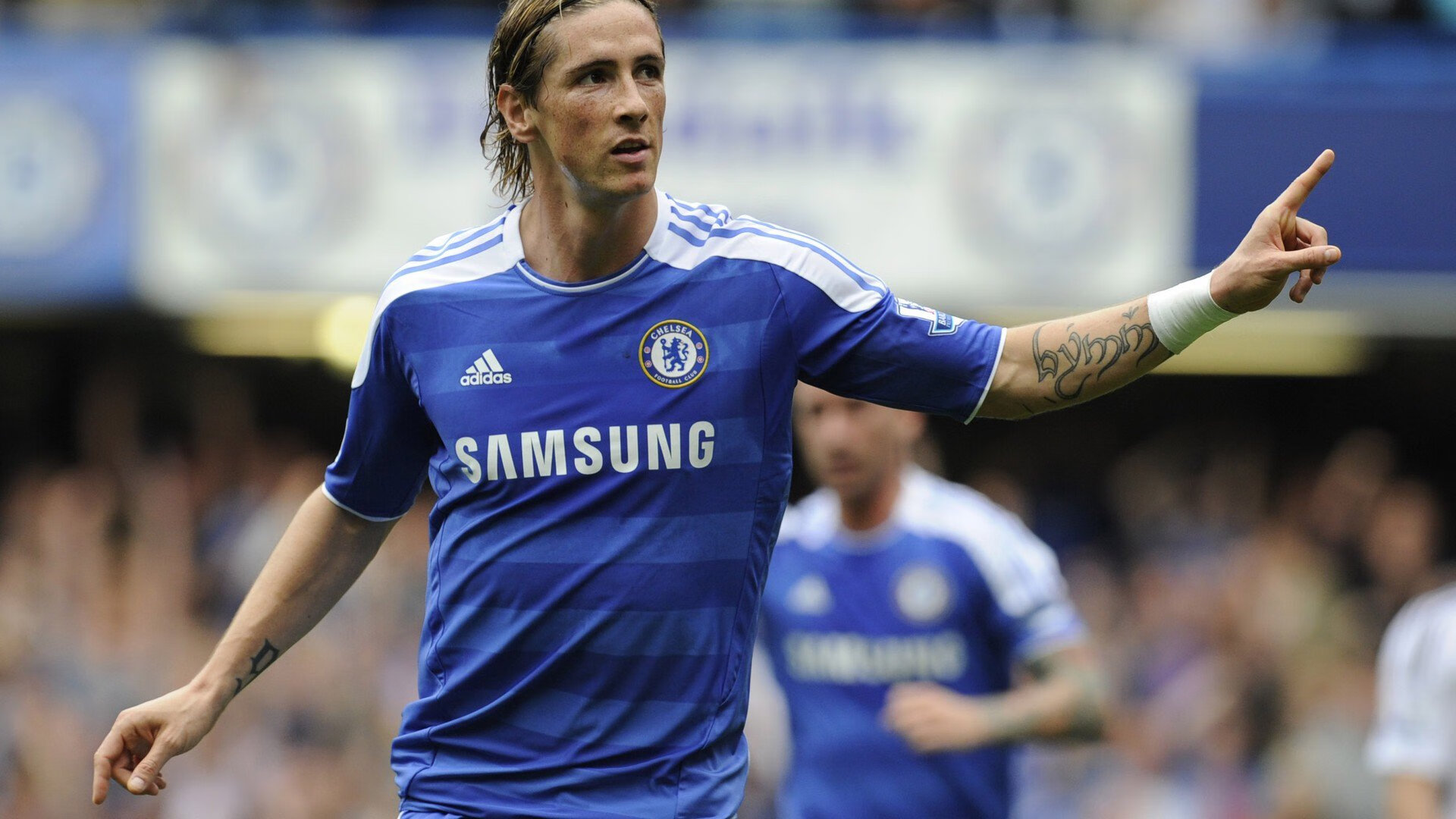 诺丁汉森林锋线年轻有为，城市地标蓄势待发，诺丁汉森林的主场