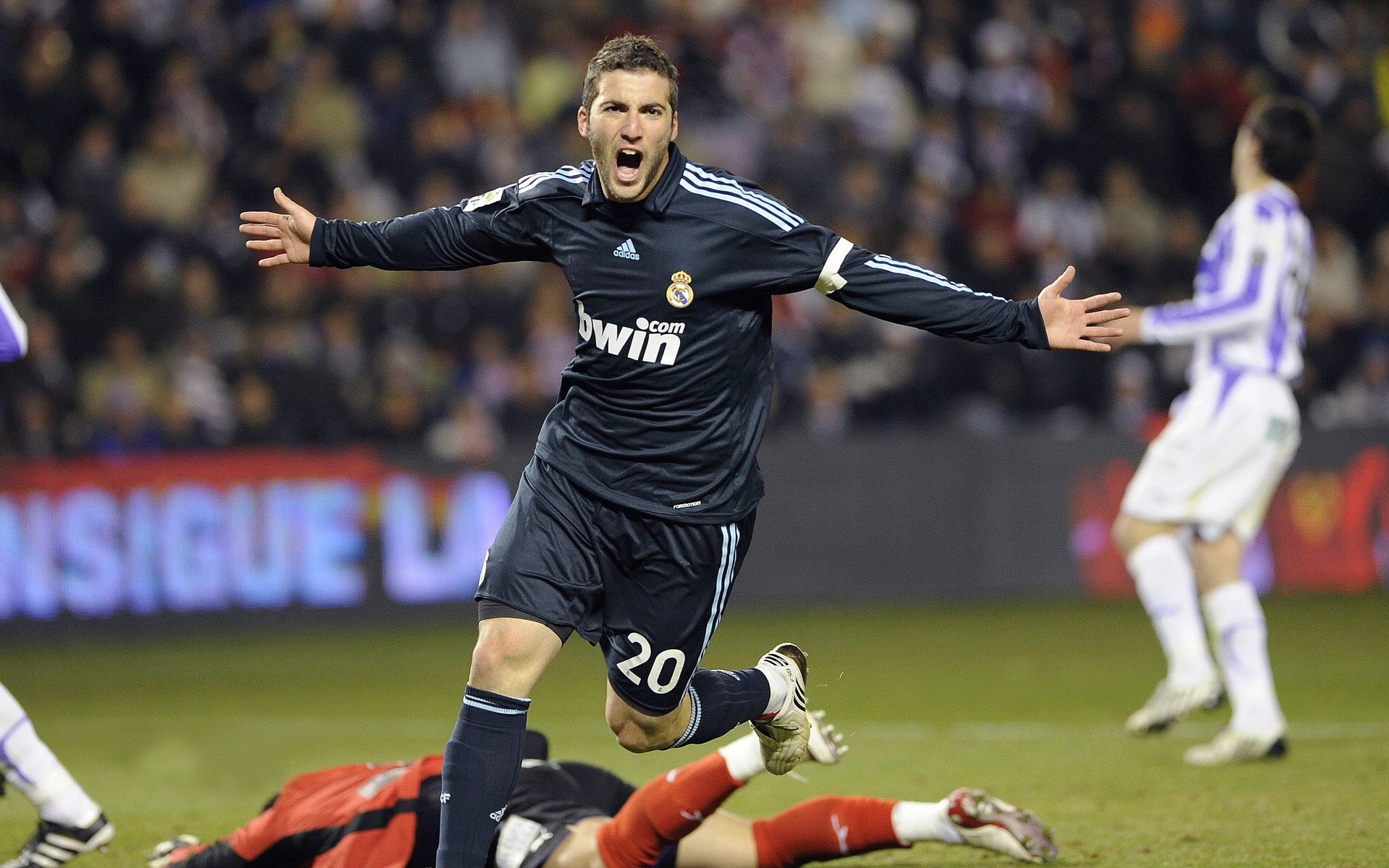 队员伤愈复出，球队整体实力大增，球员伤病情况